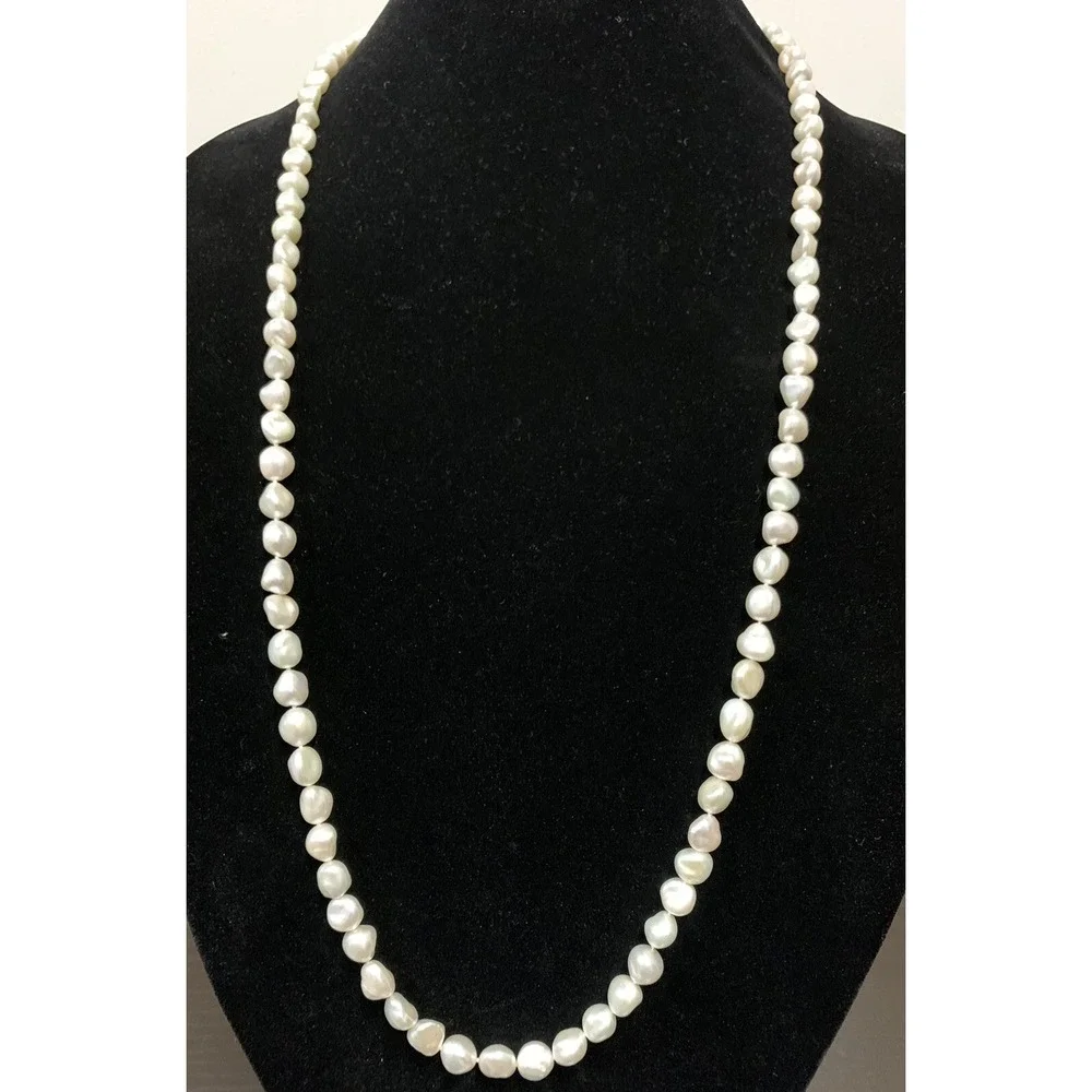 Vintage 14K White Gold Opera Baroque Pearl Necklace 35